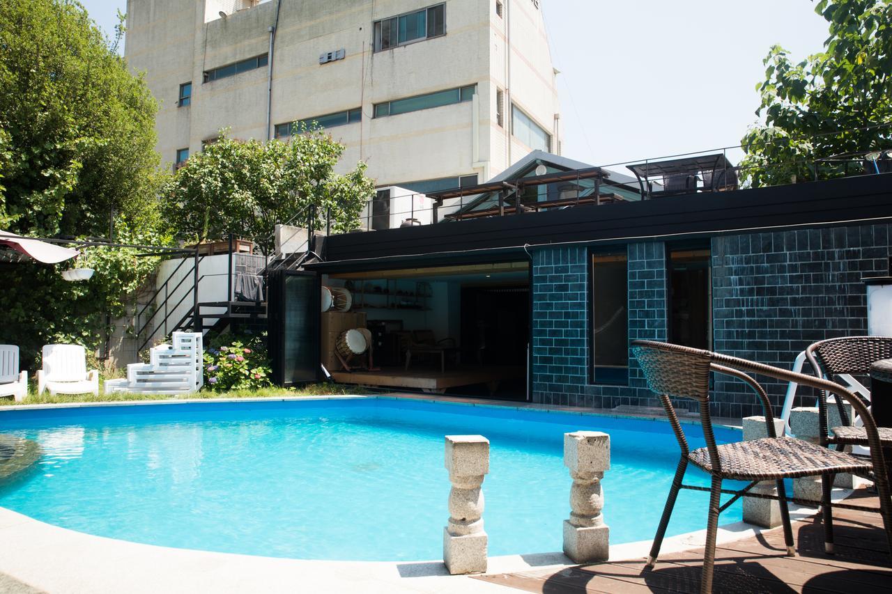 The Style Guesthouse Тегу Екстер'єр фото