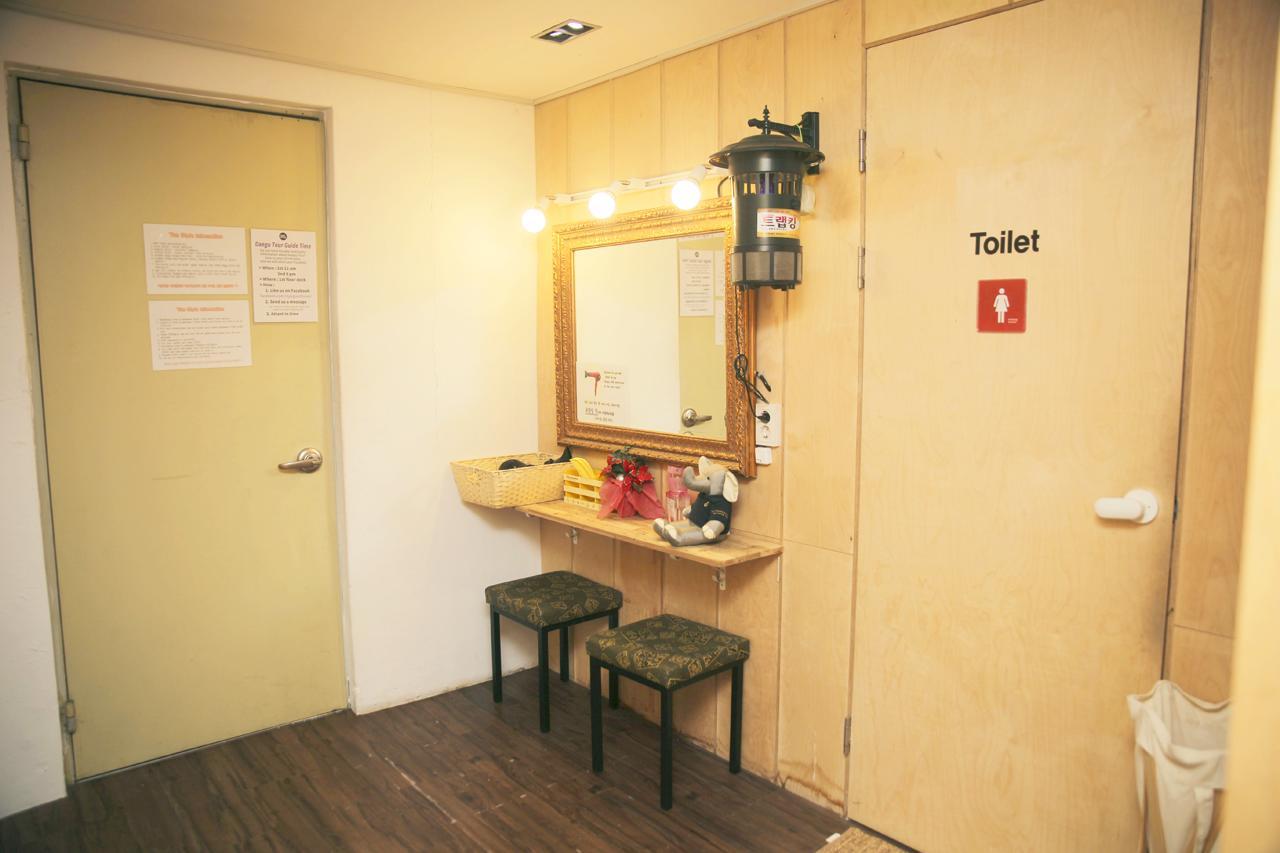 The Style Guesthouse Тегу Екстер'єр фото